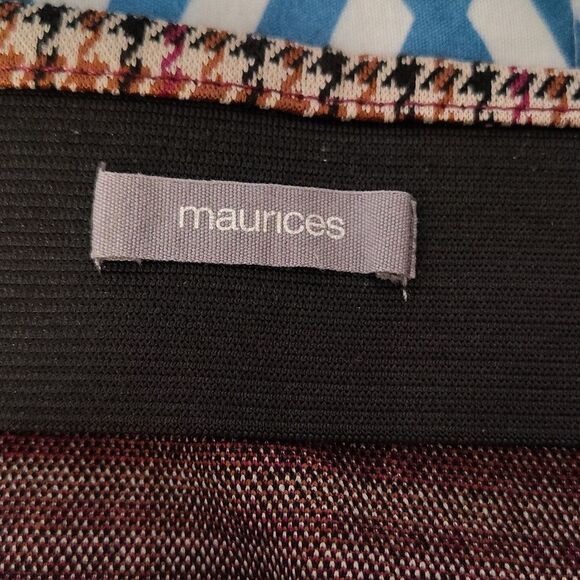 Maurices Brown Black Red Plaid High Rise Mini Skirt Size Small - Picture 9 of 14